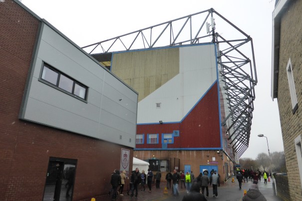 18 Burnley (3)